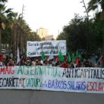 Capçalera principal de la manifestació alternativa i anticapitalista de Barcelona